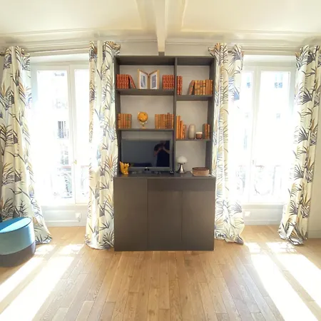 Charm & Comfort - Heart Of Montmartre Paris